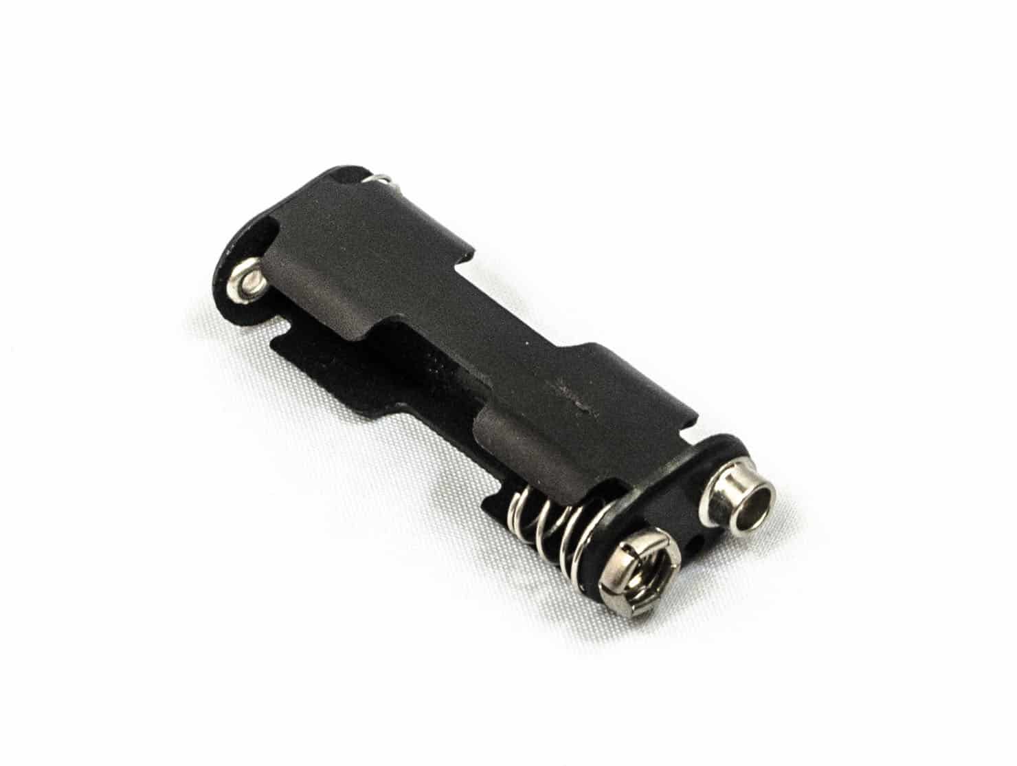 2 AAA Battery Holder with 9V snap fasteners